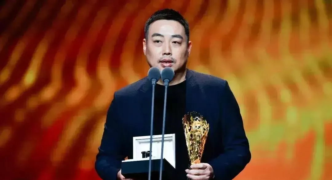 包含马拉松明星刘国梁将晋级的词条