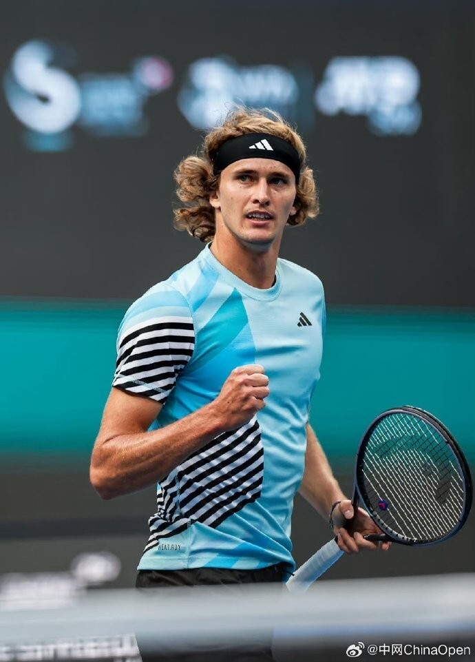 关于拉沃尔杯翻盘法网，兹维列夫状态火热的信息